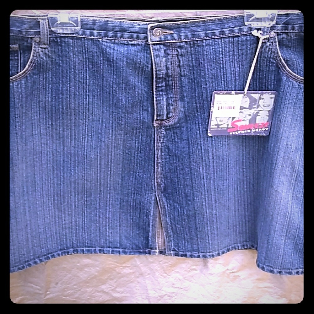 Denim skirt